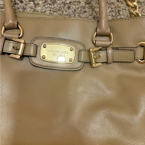 Michael Kors Tan Tote Purse - Authentic MSRP $398 - Picture 2 of 6